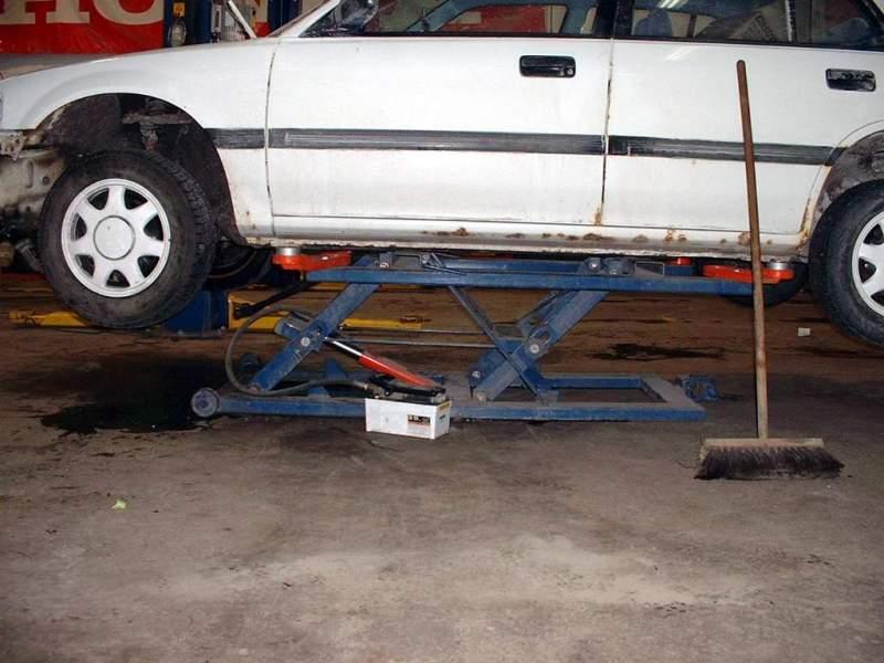 Toms 1991 4 doorr civic project 029.jpg